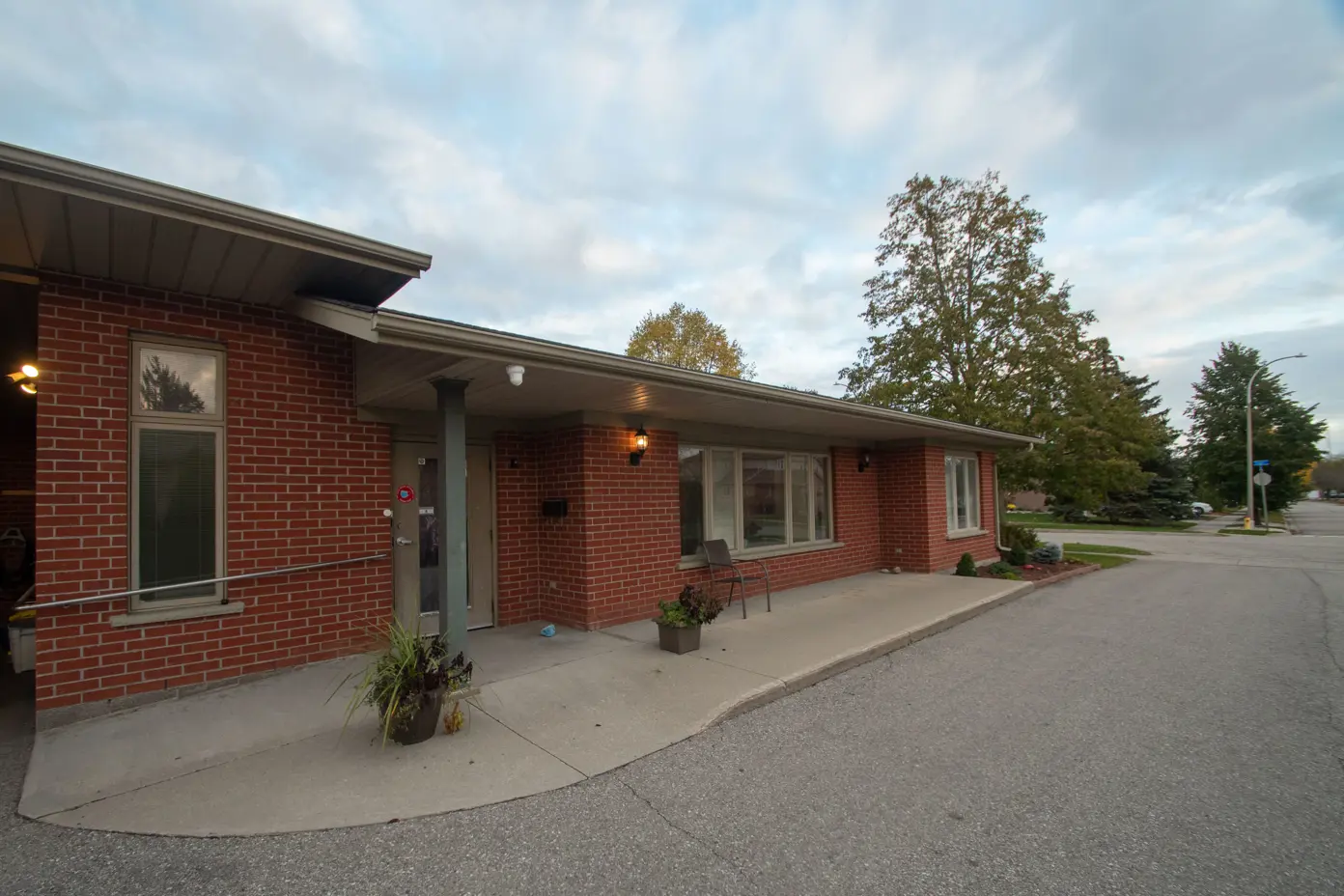 Side view of 120 Tagge St. Group Home - one level