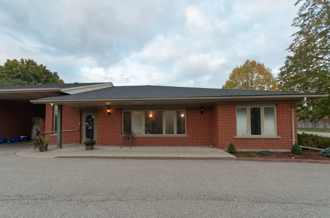 Side view of 120 Tagge St. Group Home - one level